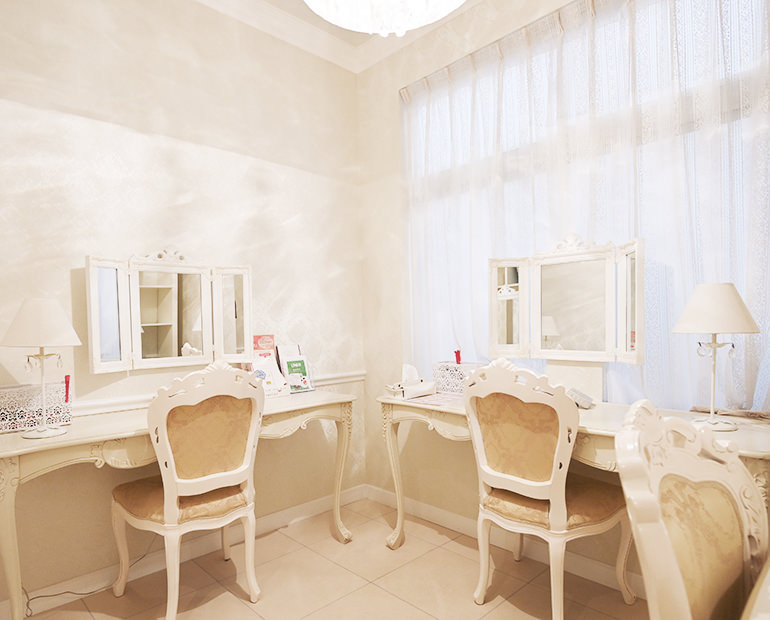 パウダールーム